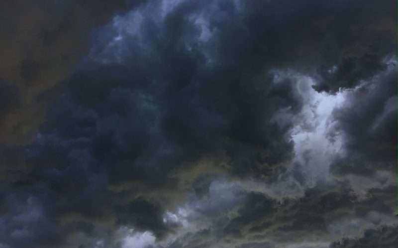 Tiefschwarze Gewitterwolken